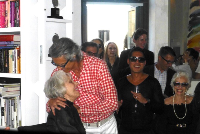 Tommy &amp; Carol, Tune Penthouse (me in Background)